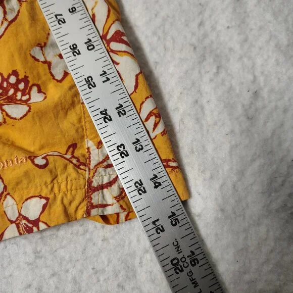VINTAGE Patagonia Baggies Womens Orange Yellow Hibiscus Floral Print Swim Trunks - Picture 7 of 13